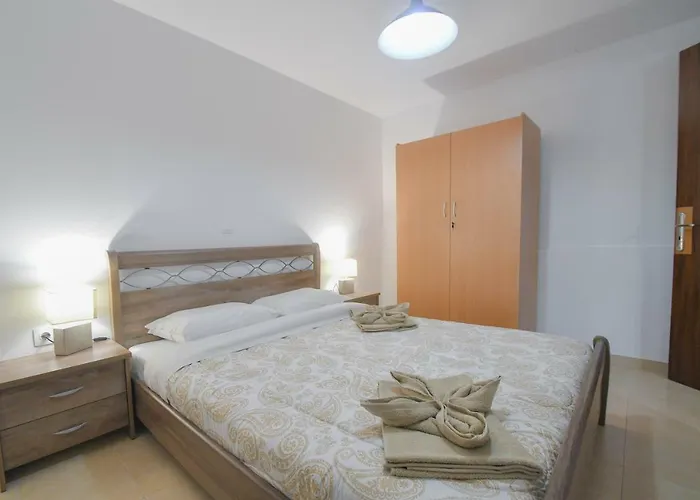 The Olive Garden House * Haraki