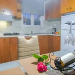 The Olive Garden House شاراكي