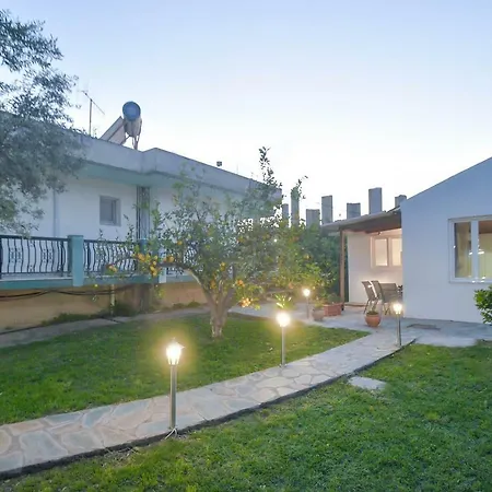 The Olive Garden House Хараки