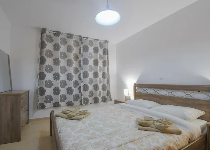 The Olive Garden House Haraki